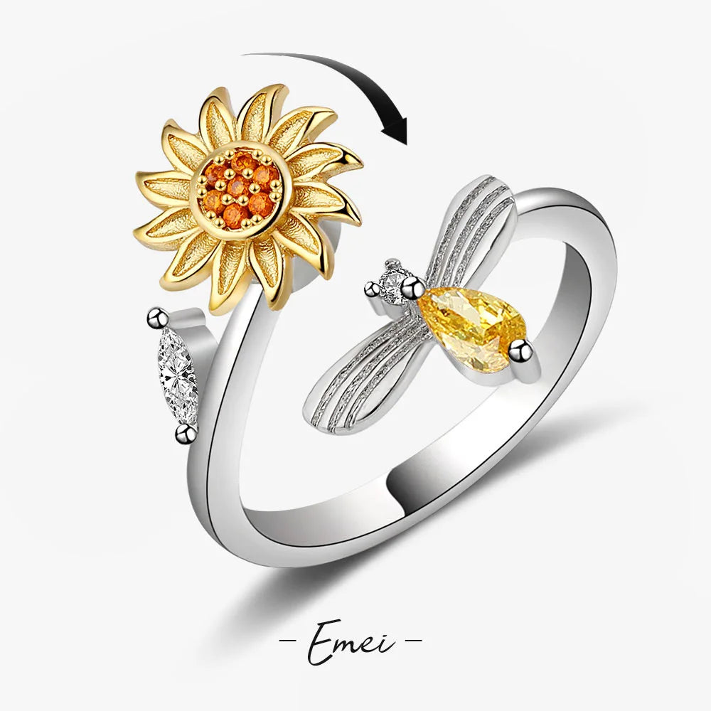 Luna Bloom Ring
